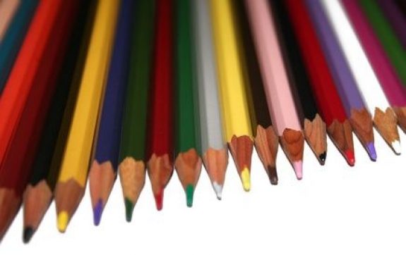 article-new_ehow_images_a01_us_l5_get-free-art-supplies-800x800