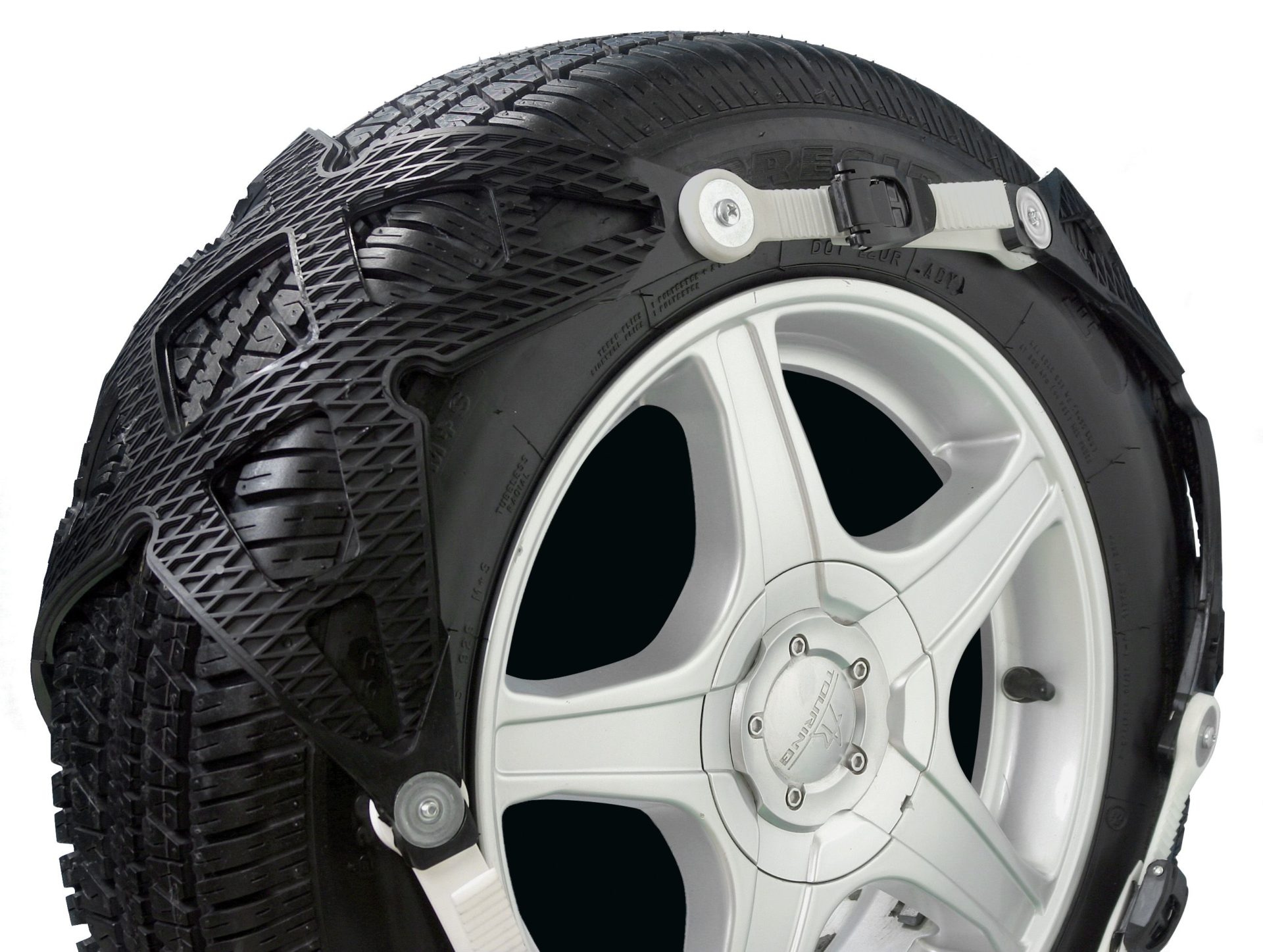 UserFriendly Traction Device Out Performs Conventional Tire Chains