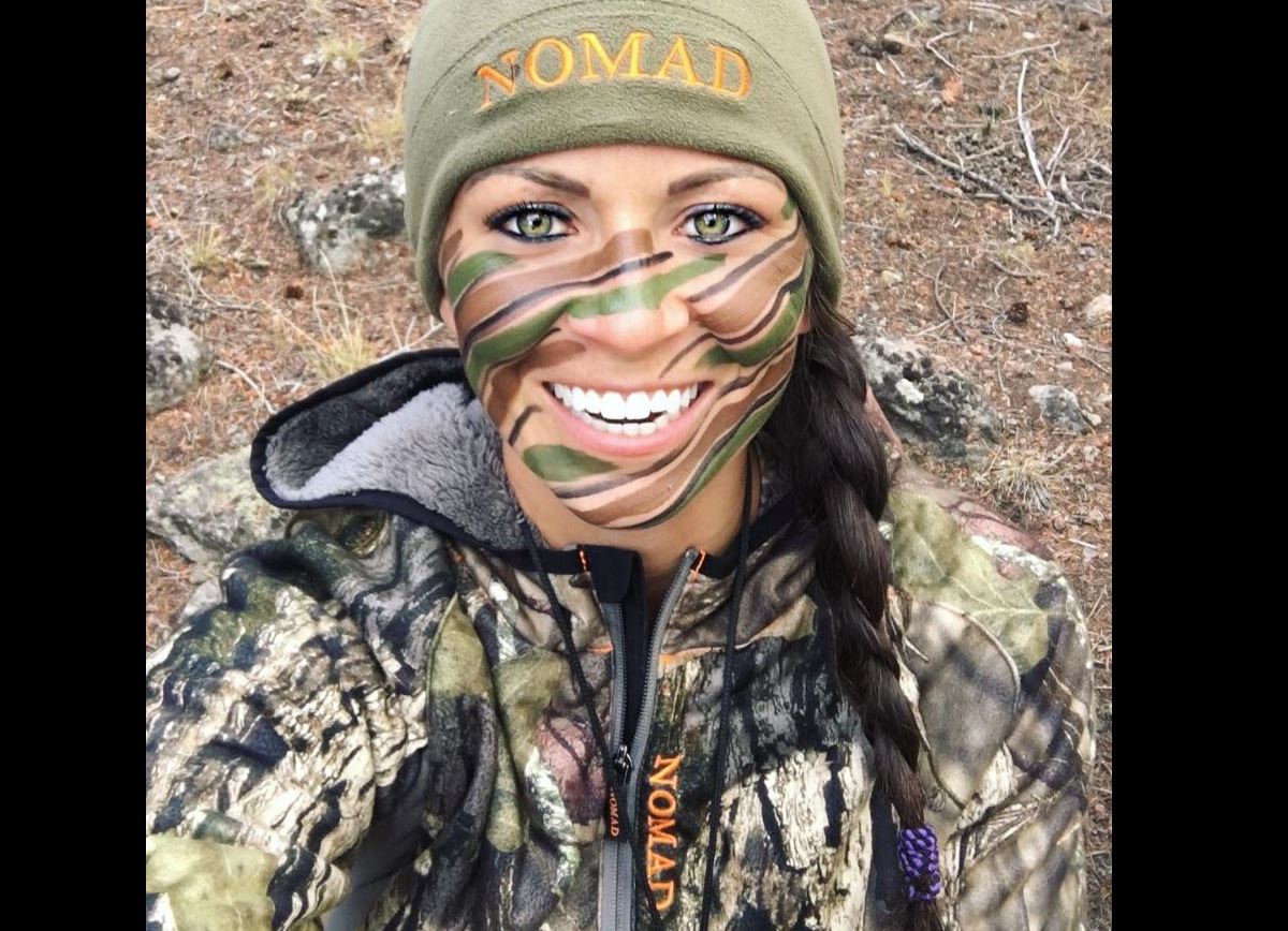 5 Photos Prove Camo Face Paint is the Most Attractive Makeup a
