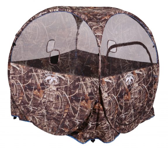 This Duck Commander 1st Kid's Blind will be great fun for all youngsters indoors or out.