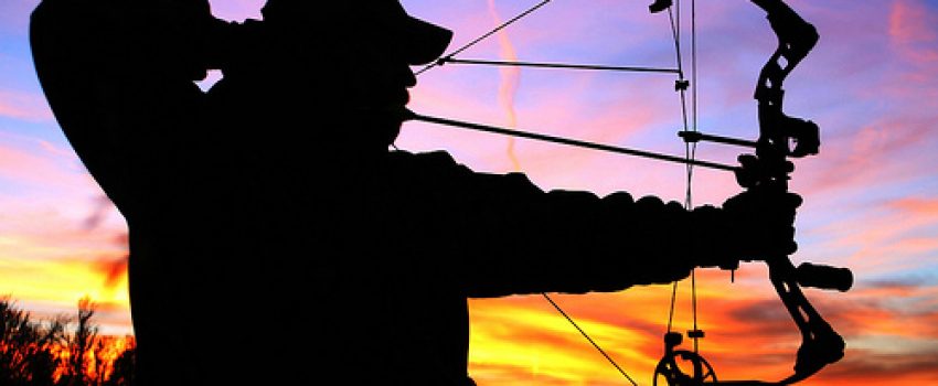 Bowhunter Photo by TravelKS - Creative Commons